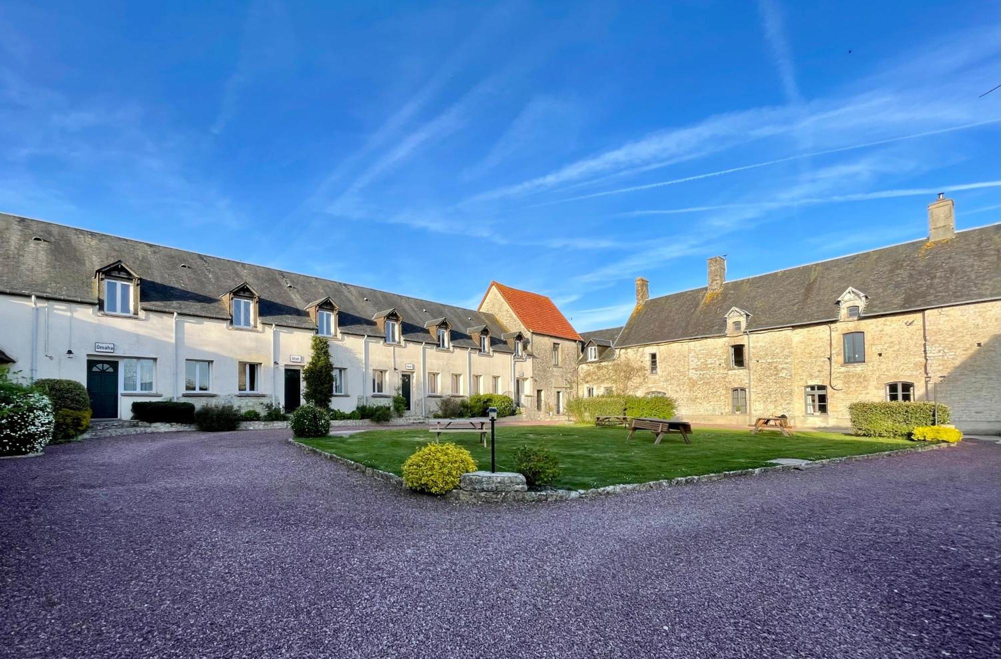 Gite Omaha 3 Etoiles - La Ferme Delaunay Saint-Come-du-Mont Exterior foto