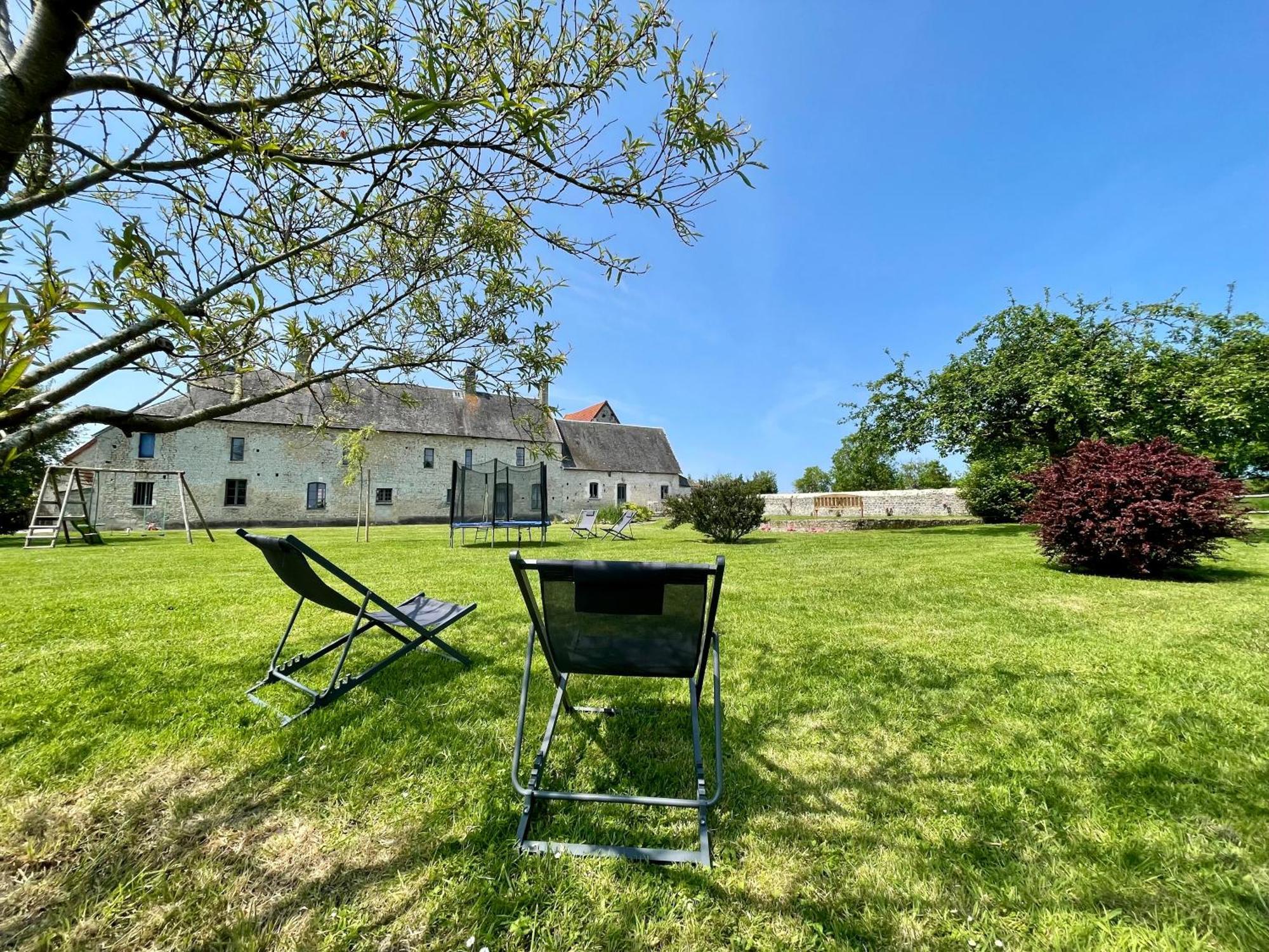 Gite Omaha 3 Etoiles - La Ferme Delaunay Saint-Come-du-Mont Exterior foto